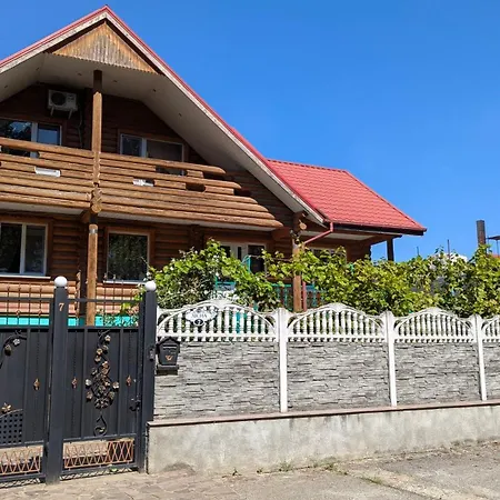 кімната студія * Mukatjevo